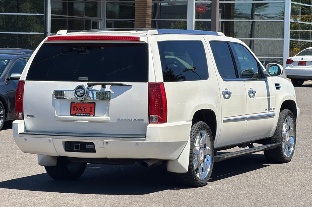 2011 Cadillac Escalade ESV