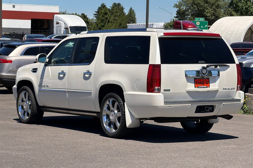 2011 Cadillac Escalade ESV