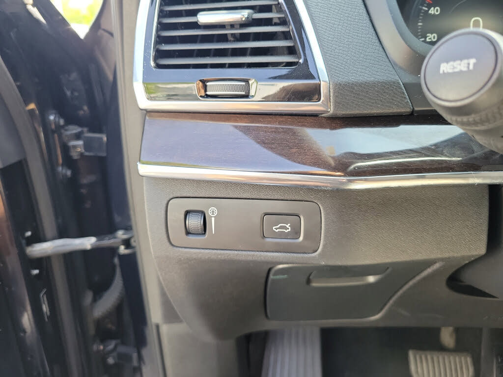 2017 Volvo XC90