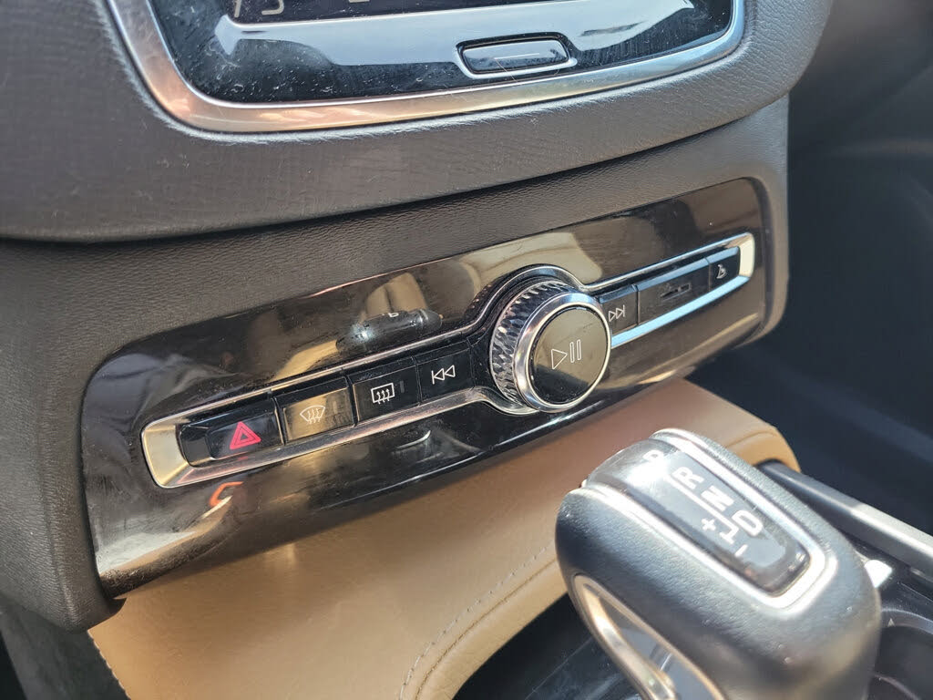 2017 Volvo XC90
