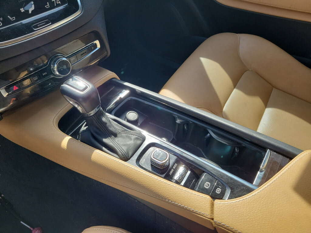 2017 Volvo XC90