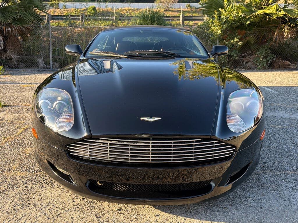 Aston Martin DB9
