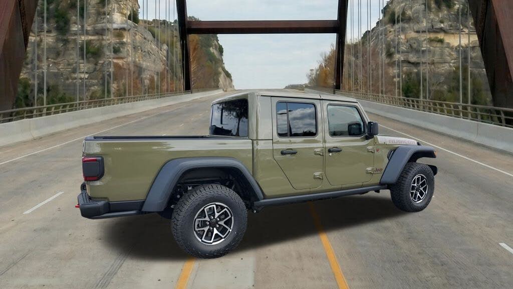 2025 Jeep Gladiator