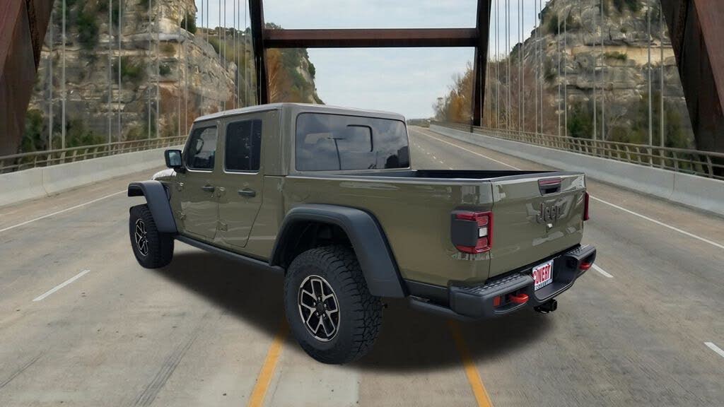 2025 Jeep Gladiator