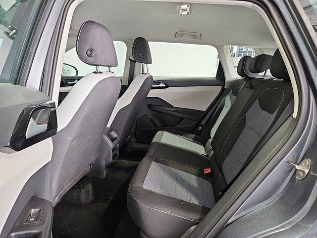 2025 Volkswagen Taos
