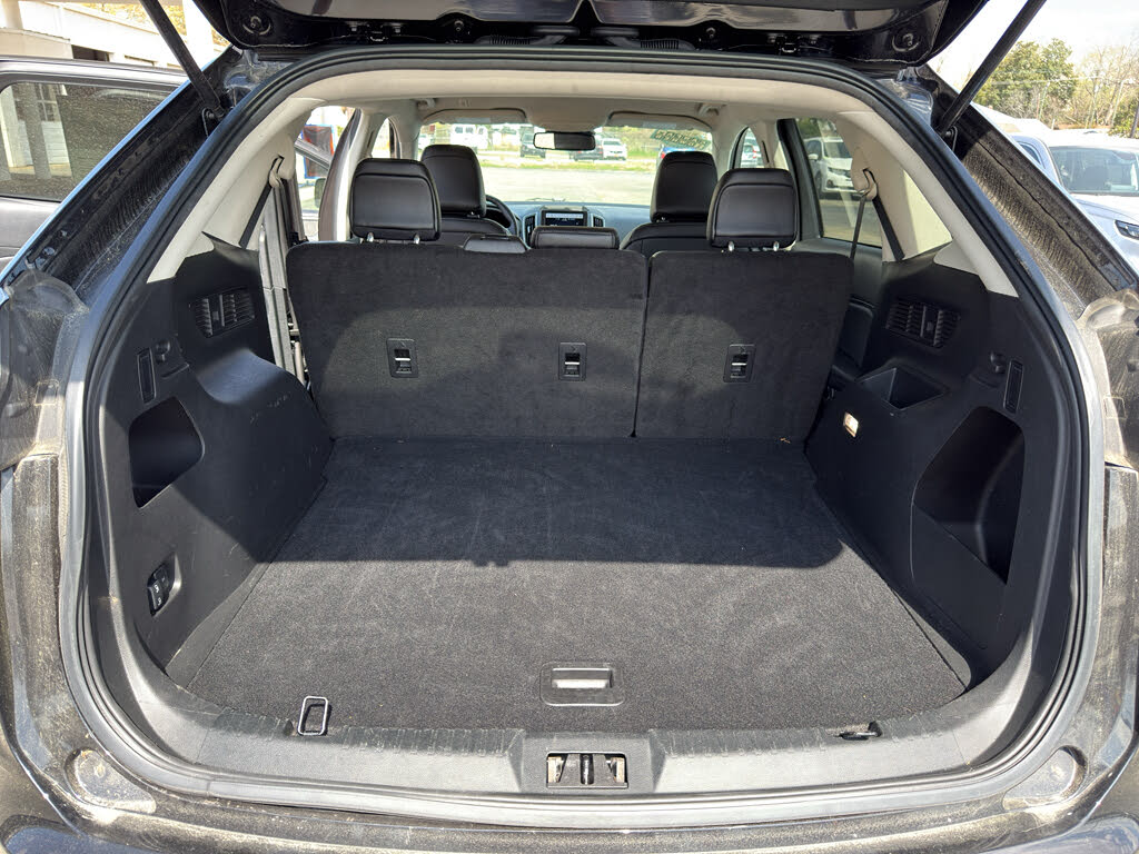 2024 Ford Edge