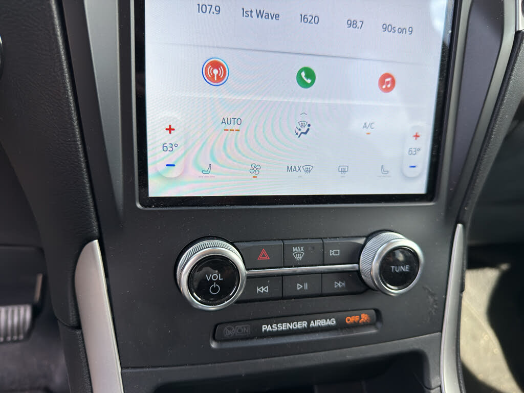 2024 Ford Edge