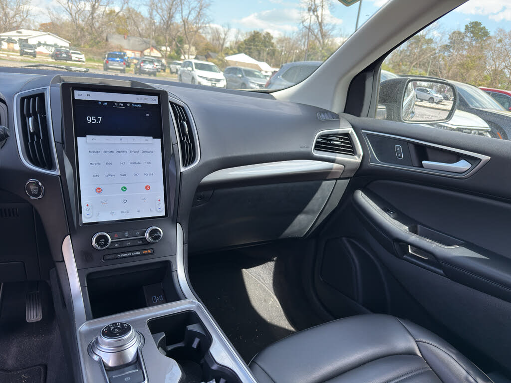 2024 Ford Edge