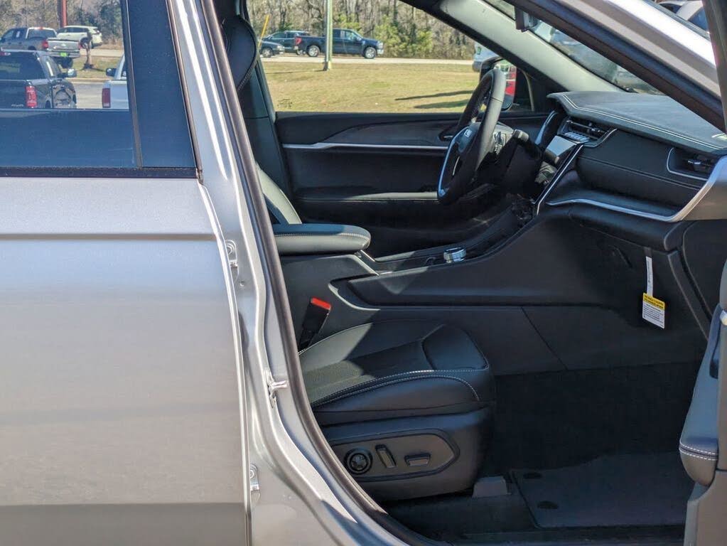 2025 Jeep Grand Cherokee L