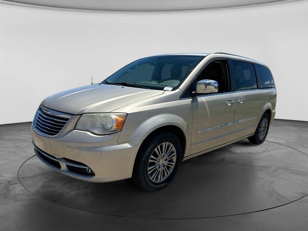 2014 Chrysler Town and Country