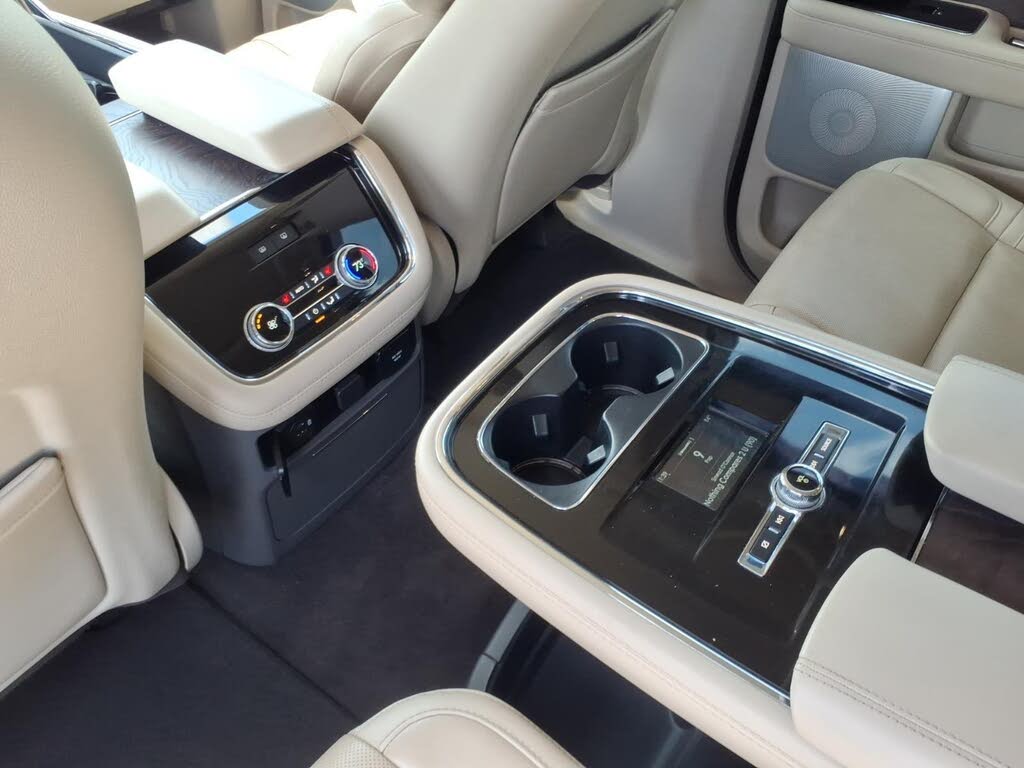 2021 Lincoln Navigator L