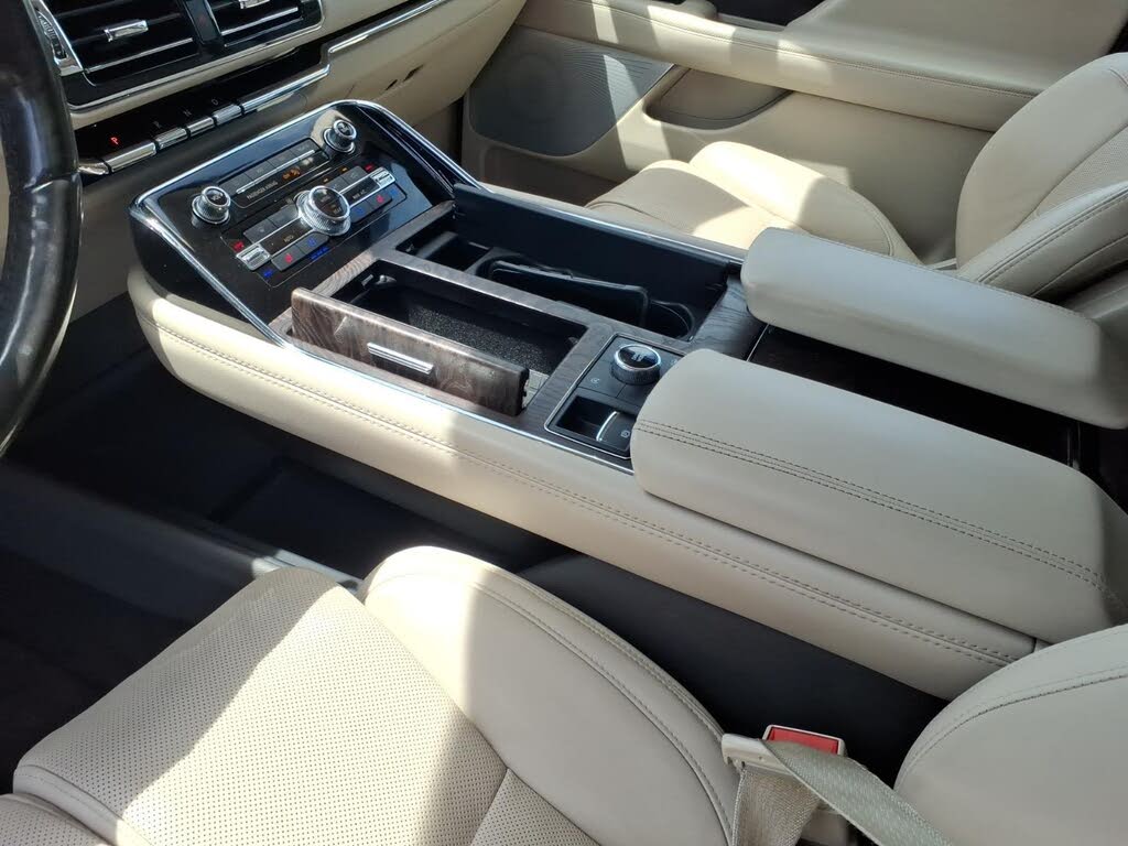 2021 Lincoln Navigator L