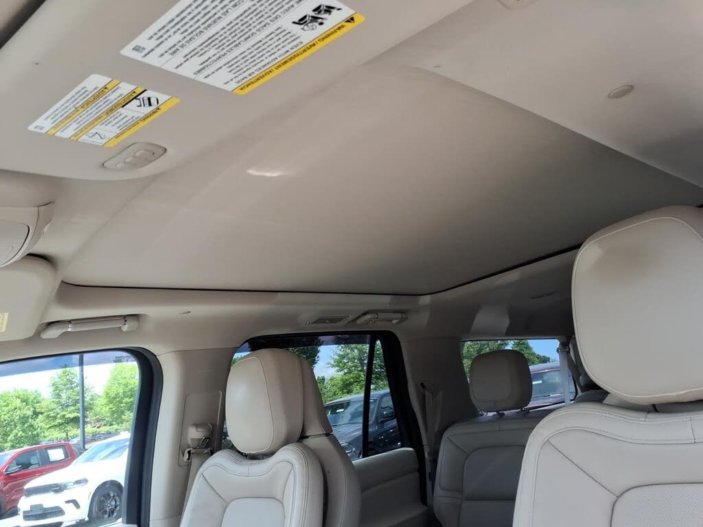 2021 Lincoln Navigator L