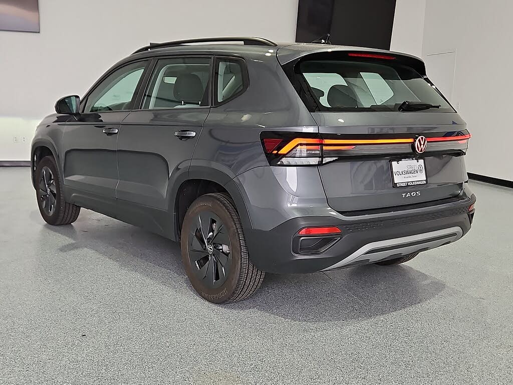 2025 Volkswagen Taos