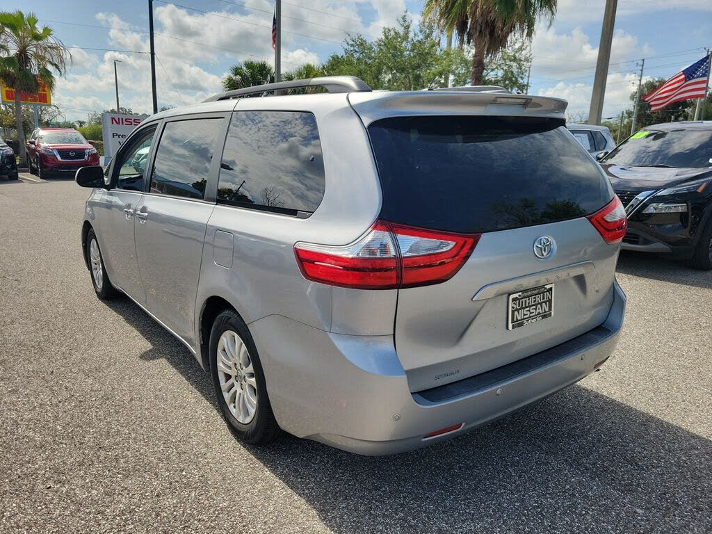 2015 Toyota Sienna