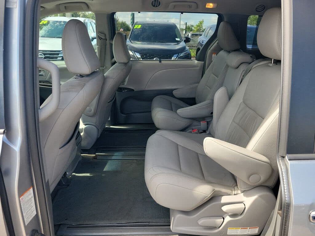 2015 Toyota Sienna