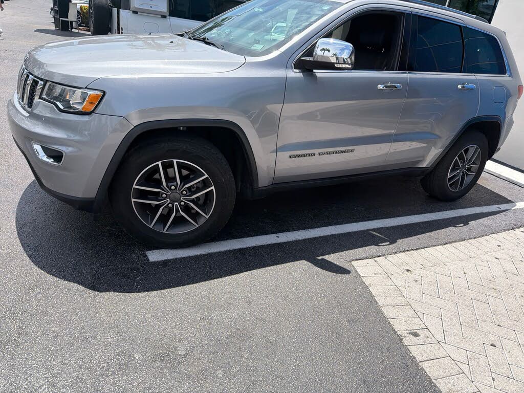 2020 Jeep Grand Cherokee