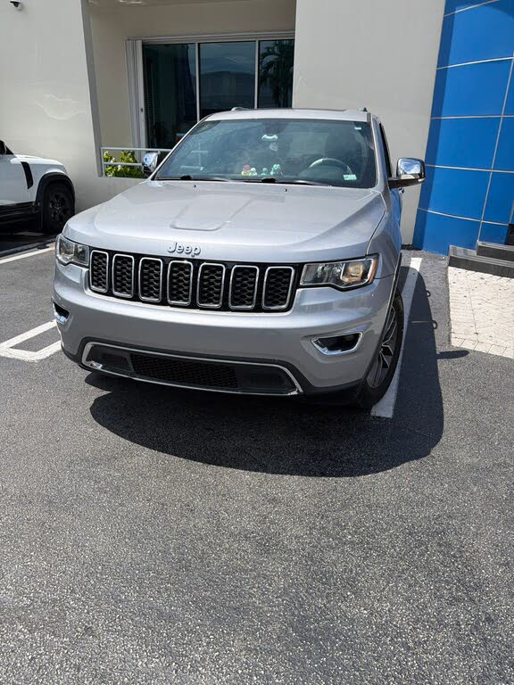 2020 Jeep Grand Cherokee