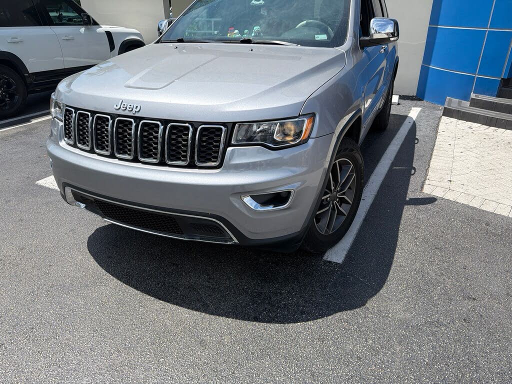 2020 Jeep Grand Cherokee