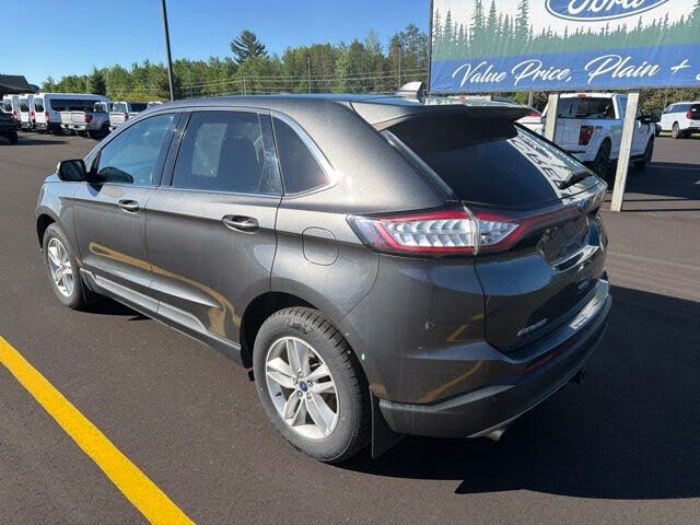 2017 Ford Edge