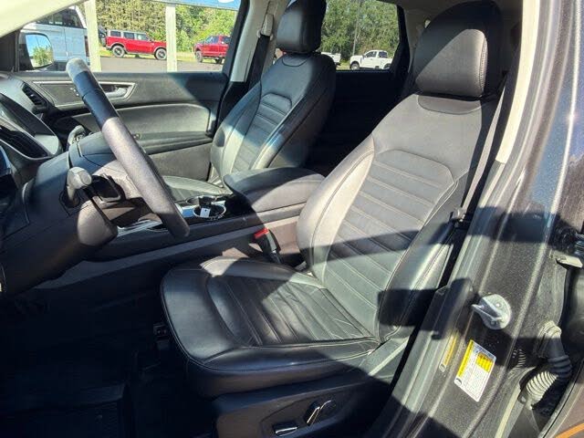 2017 Ford Edge