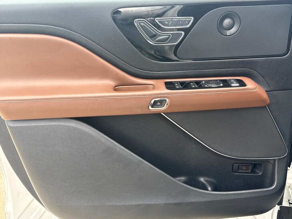 2022 Lincoln Aviator