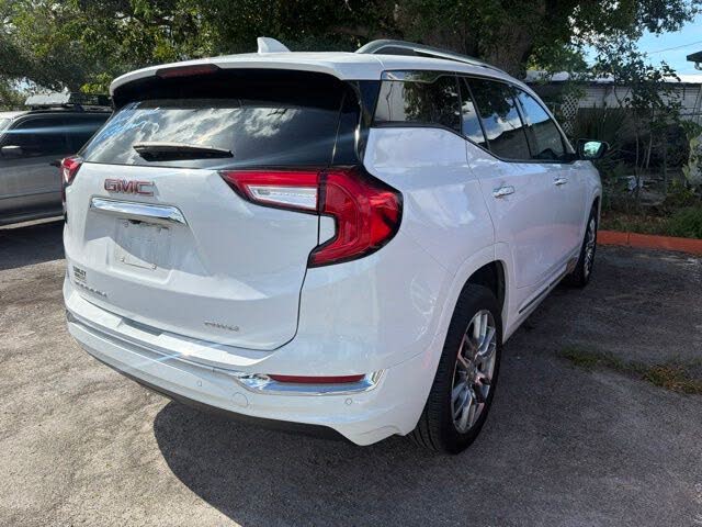 2023 GMC Terrain