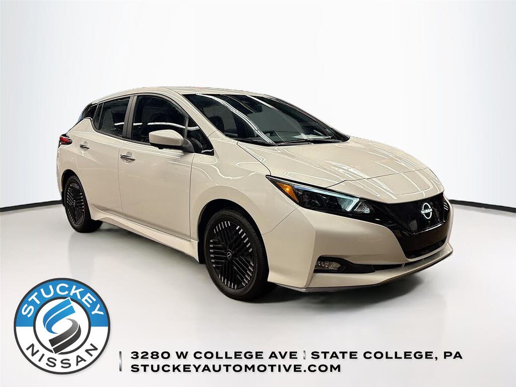 2025 Nissan LEAF