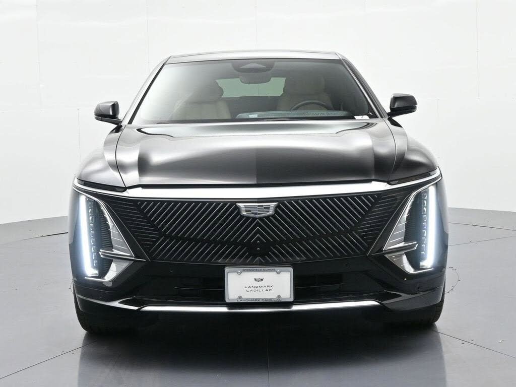 2024 Cadillac LYRIQ