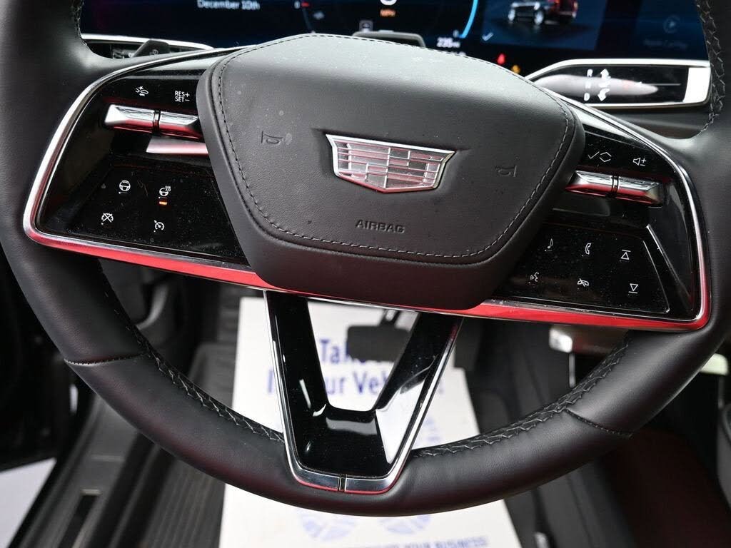 2024 Cadillac LYRIQ