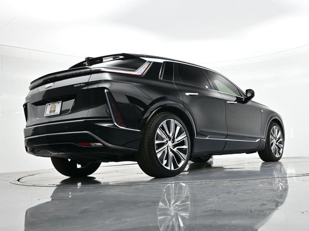 2024 Cadillac LYRIQ