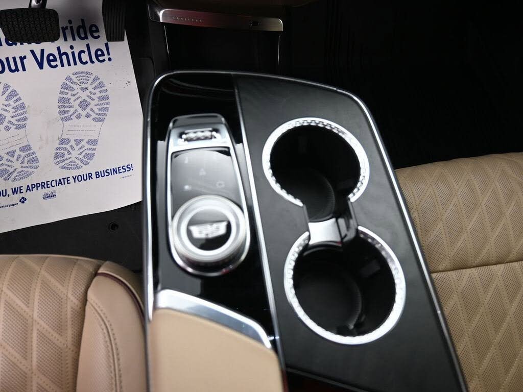 2024 Cadillac LYRIQ