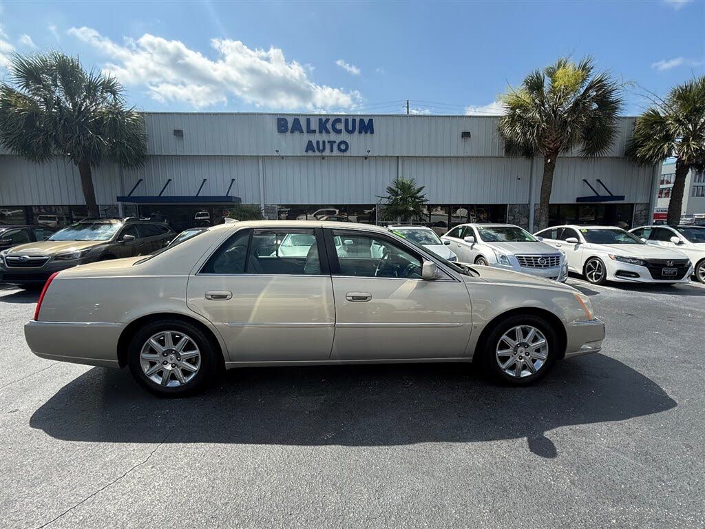 Cadillac DTS