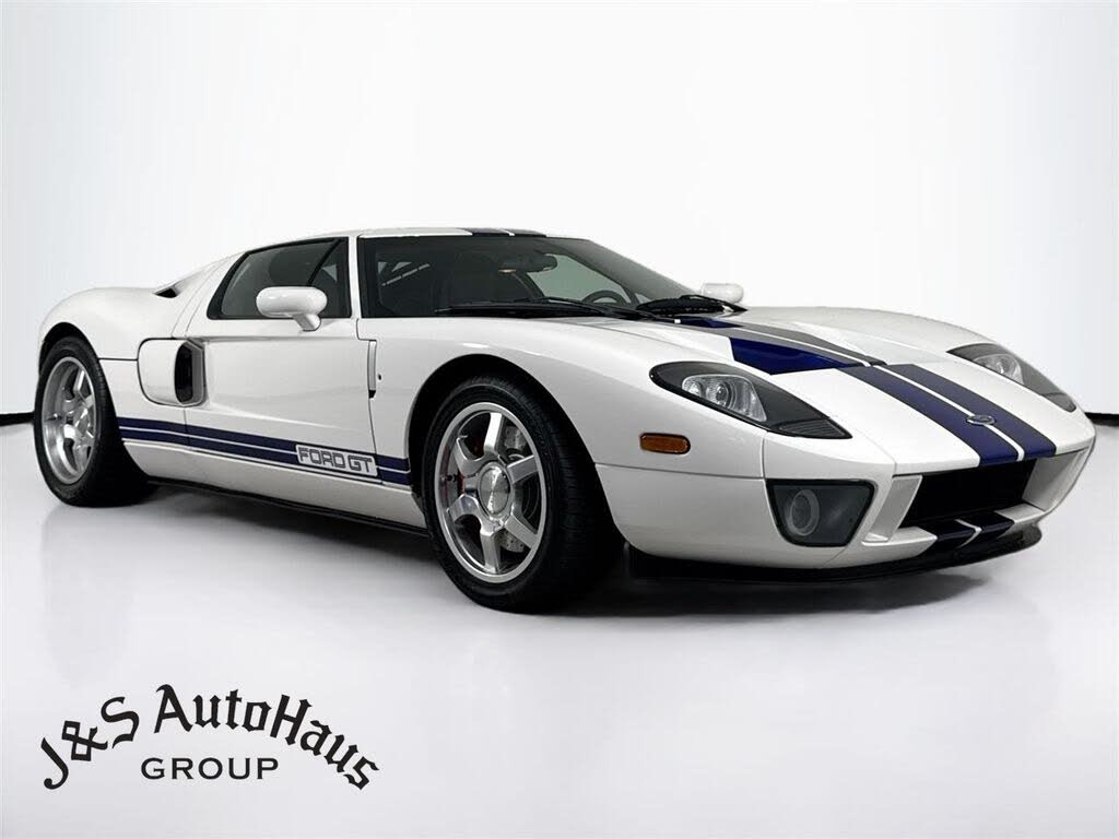 Ford GT