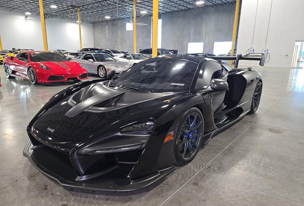 McLaren Senna