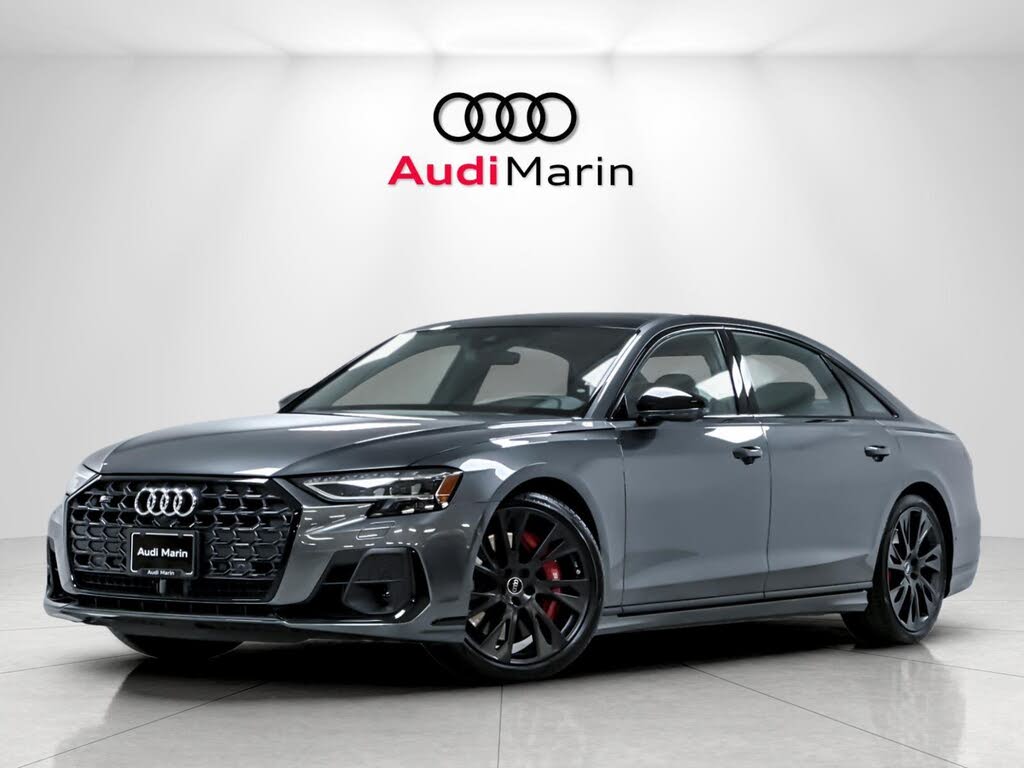 Audi S8