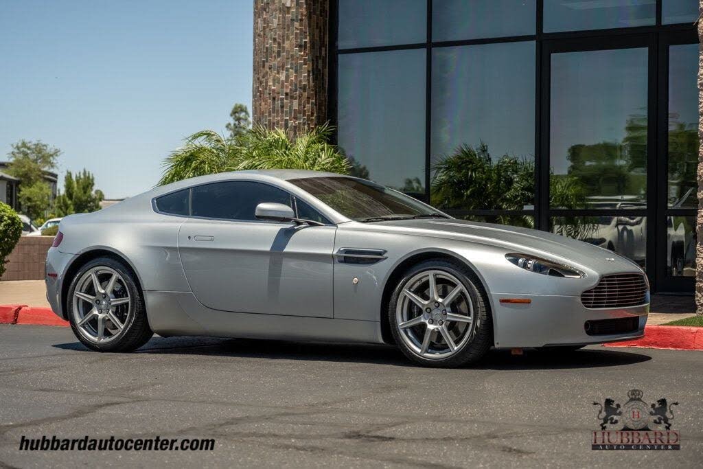 Aston Martin V8 Vantage