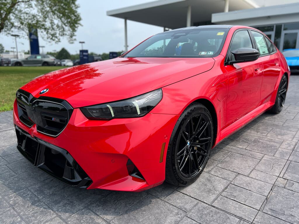 2027 BMW M5 Base