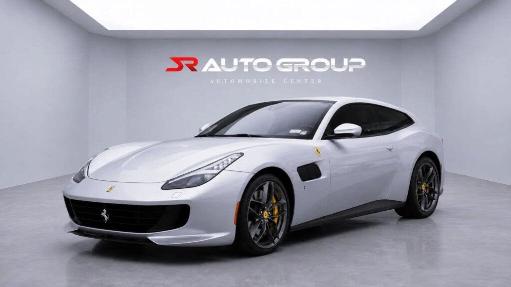 Ferrari GTC4Lusso T