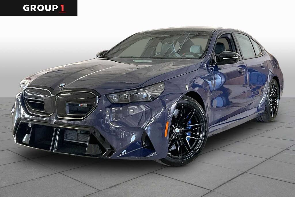 2027 BMW M5 Base