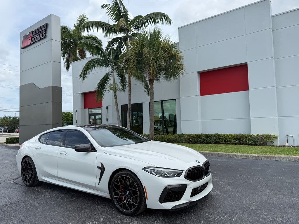 2022 BMW M8 Competition