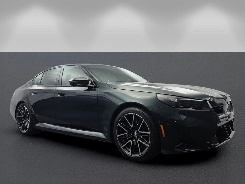 2027 BMW M5 Base