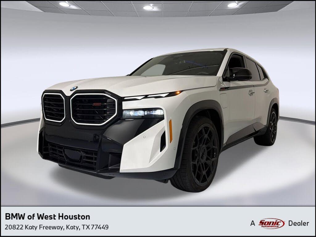 2026 BMW XM Label
