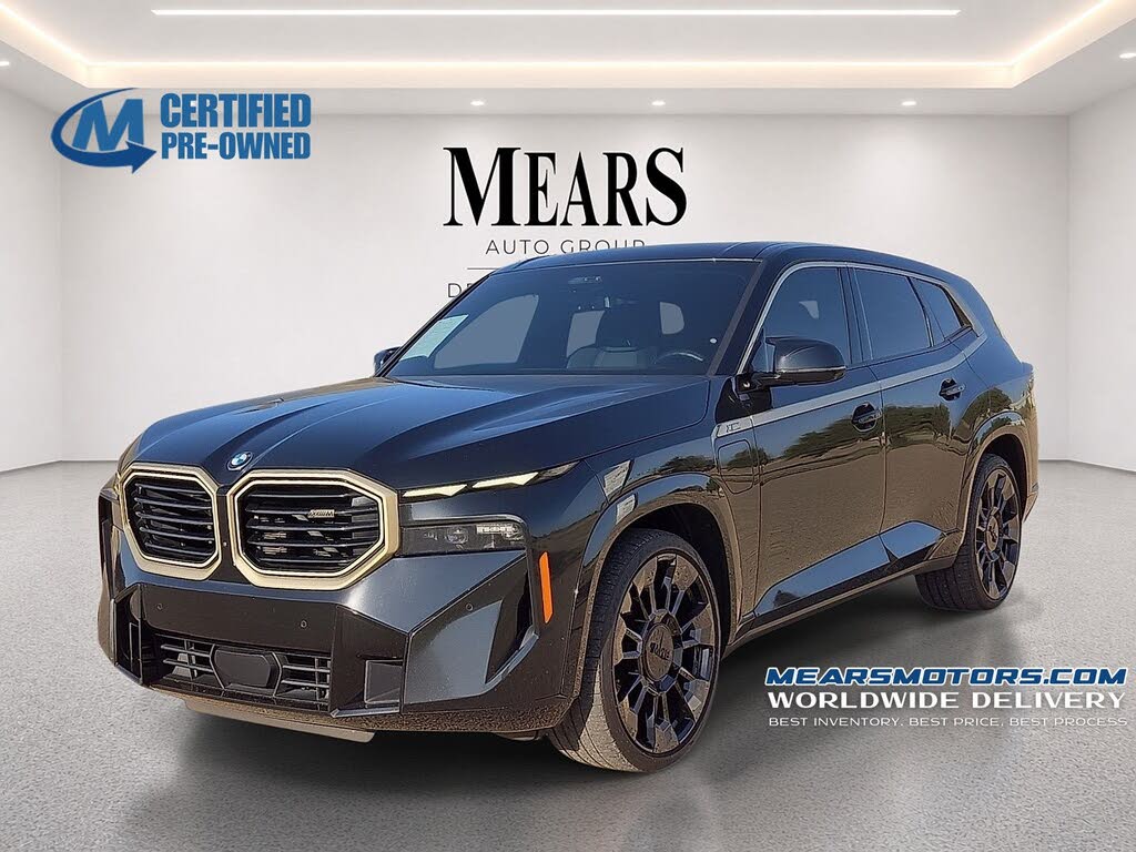 2023 BMW XM Base