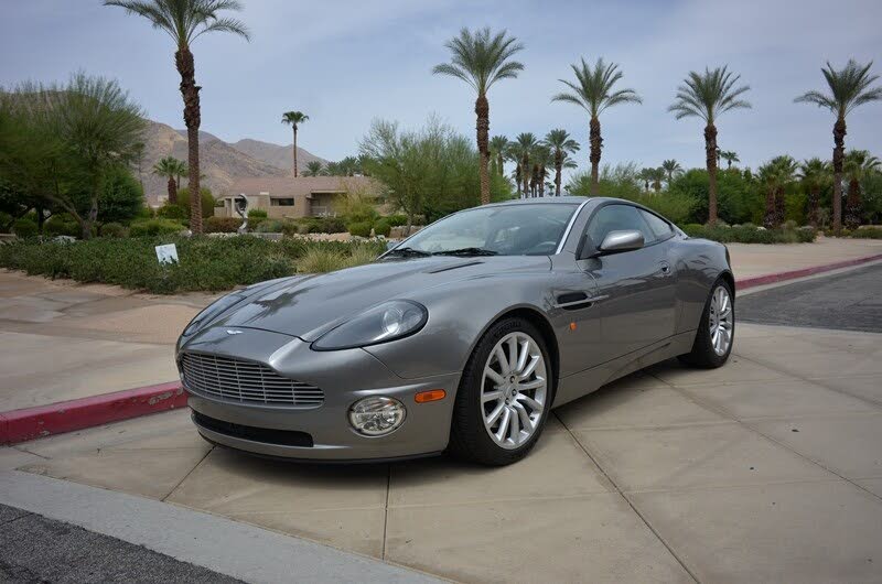 Aston Martin V12 Vanquish Base