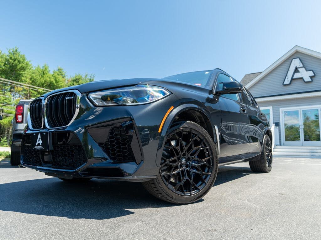 2022 BMW X5 M Base