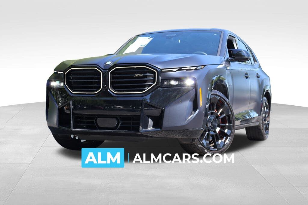 2025 BMW XM Base