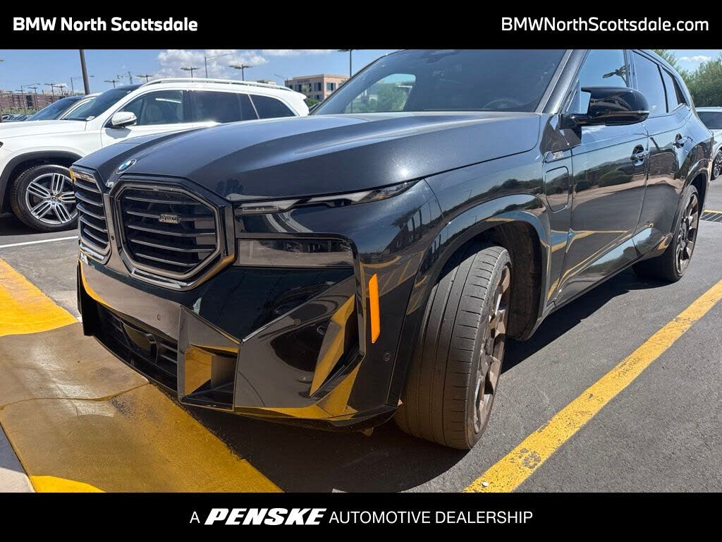 2023 BMW XM Base
